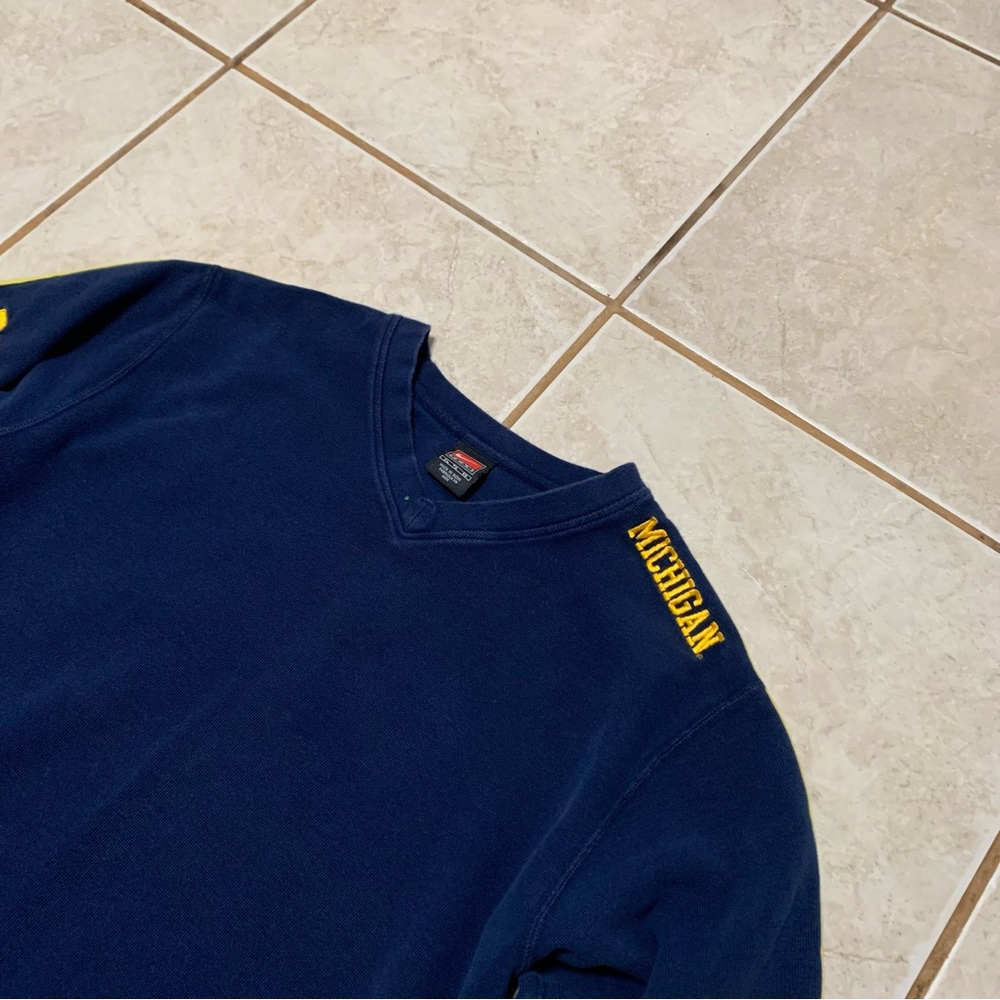 Vintage Nike University of Michigan Navy Sweatshirt with Yellow Stripes -Size XL